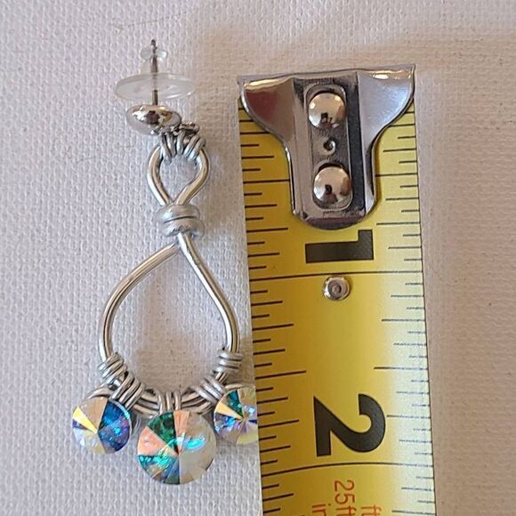 NEW Pierced Silver Three Crystal Twisted Wire Drop Earrings - Picture 5 of 7
